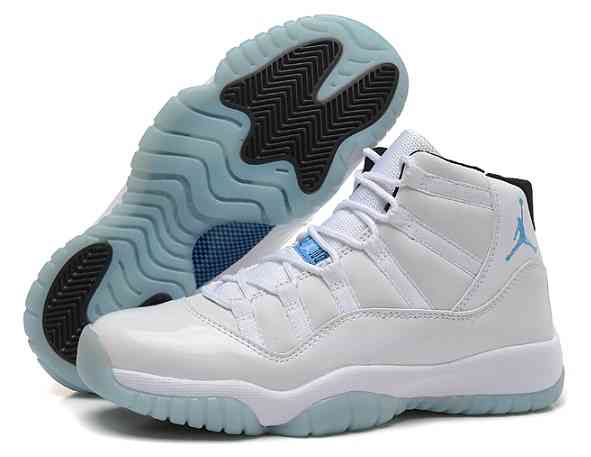Air Jordan 11 Women Shoes