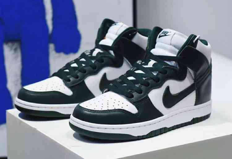 Nike Dunk SB Mid Shoes Men High quality